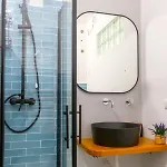 Vicolo Mari בית הארחה אשאה