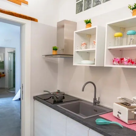 Vicolò Marì 3* Ascea