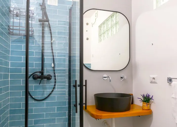 Vicolo Mari بيت ضيافة أسشيا